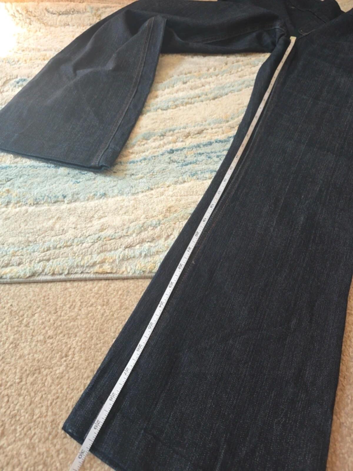 Contrast Mid Rise Relaxed Bootcut Jeans UK Size 8 Petite