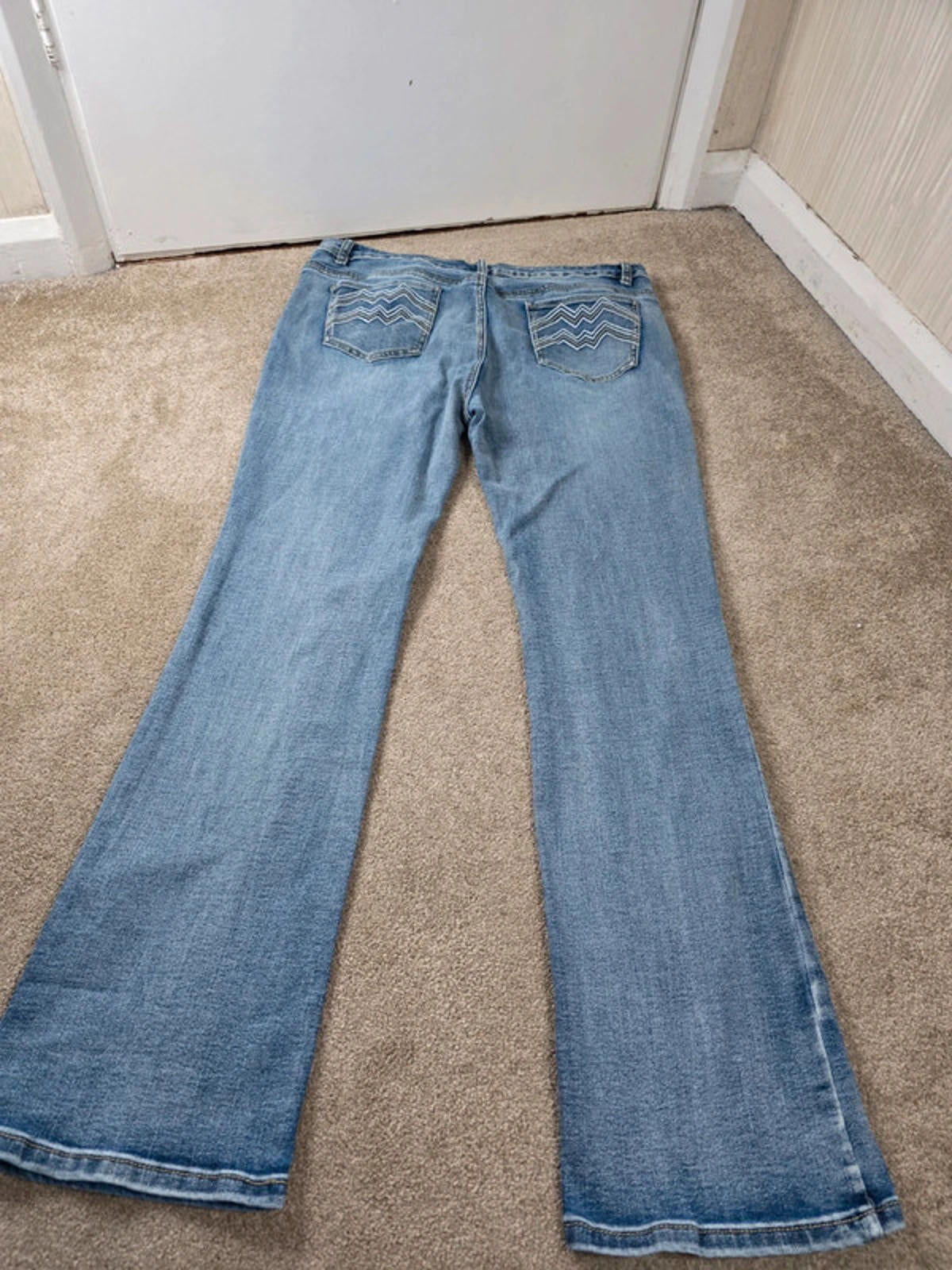 Vintage Y2K Mid Rise Bootcut Jeans UK Size 16