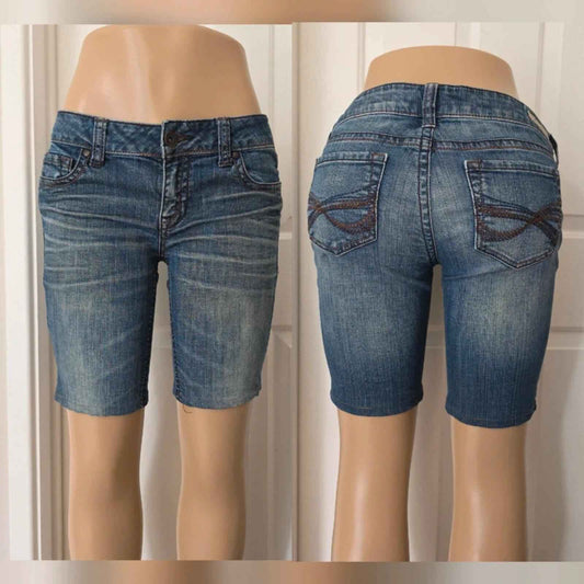 Refuge Low Rise Denim Vintage Y2K Jeans Shorts UK Size 10