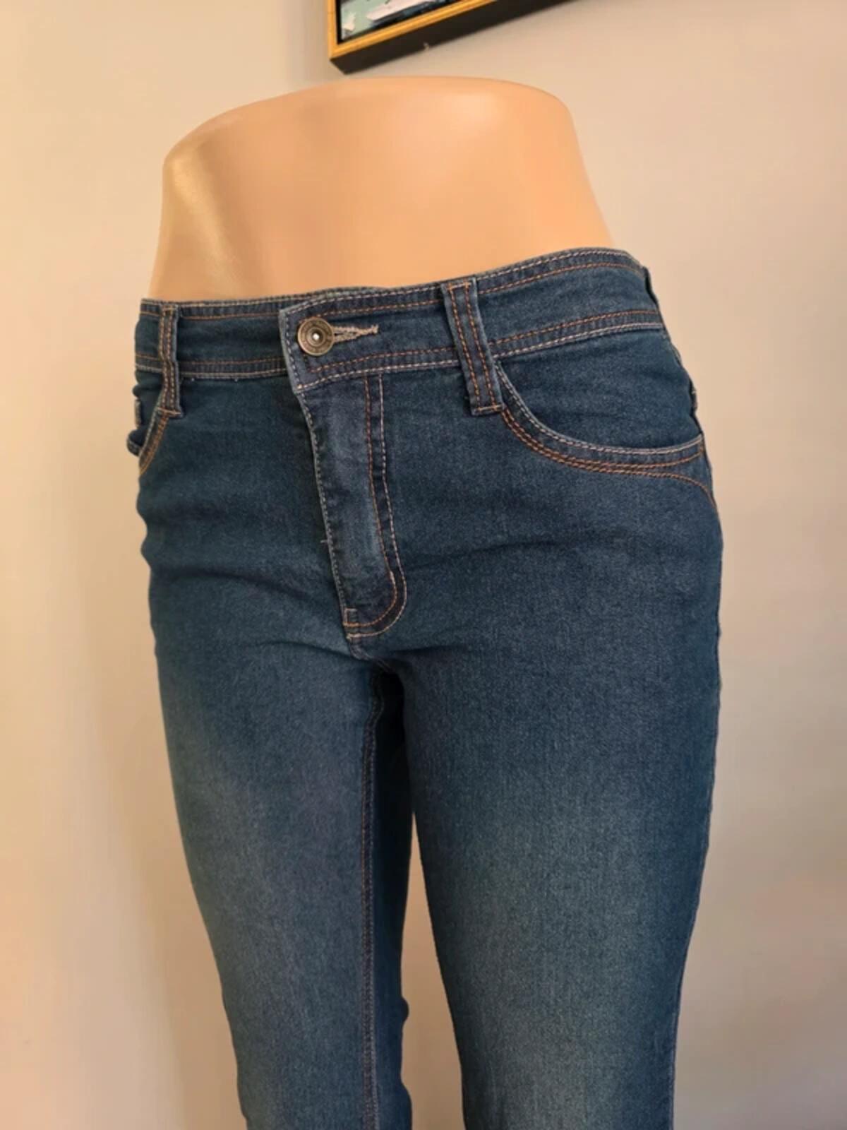 Japanese Capri Jeans Mid Rise UK Size 10 Tall