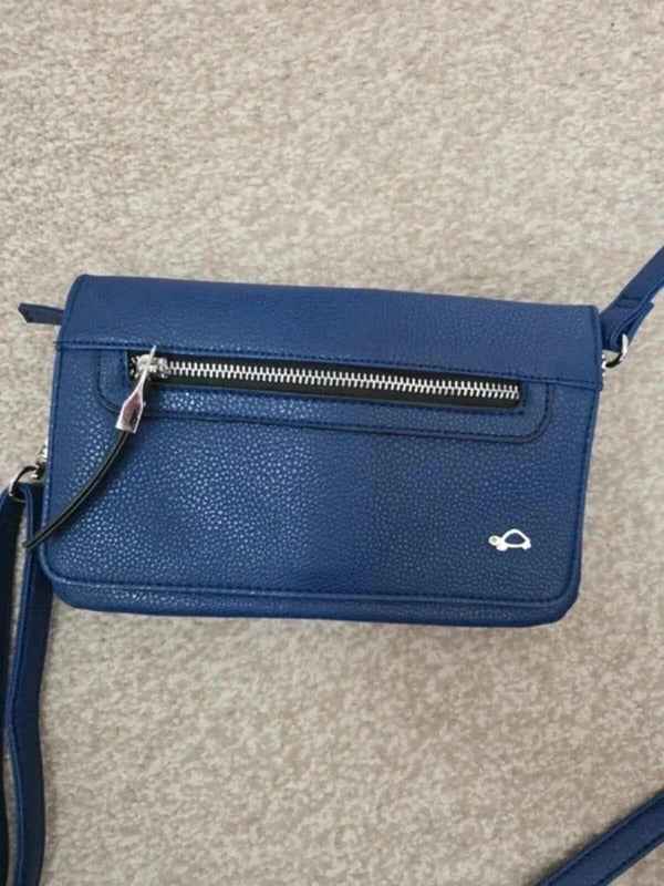 Carpisa Blue Crossbody Wallet Bag Purse
