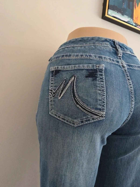 Maurices Mid Rise Baby Bootcut Vintage Y2K Jeans UK Size 14 Tall