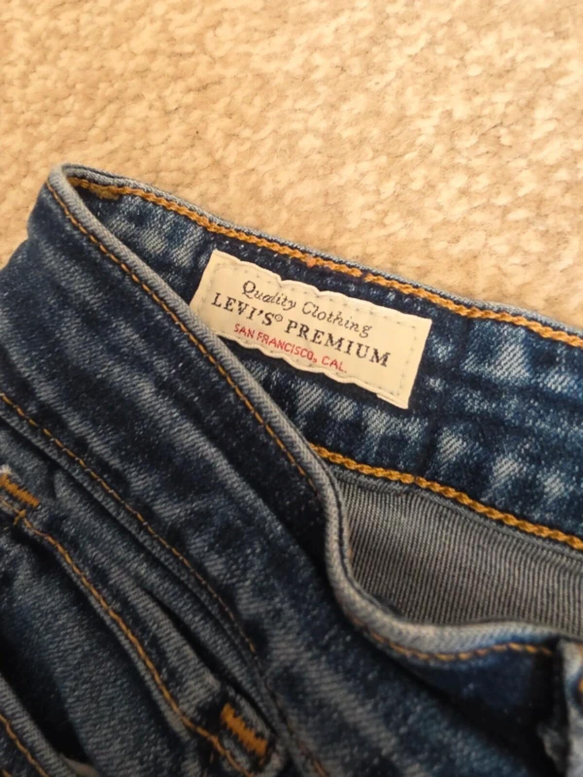 Levi's Low Rise Bootcut Vintage Y2K Jeans UK Size 6