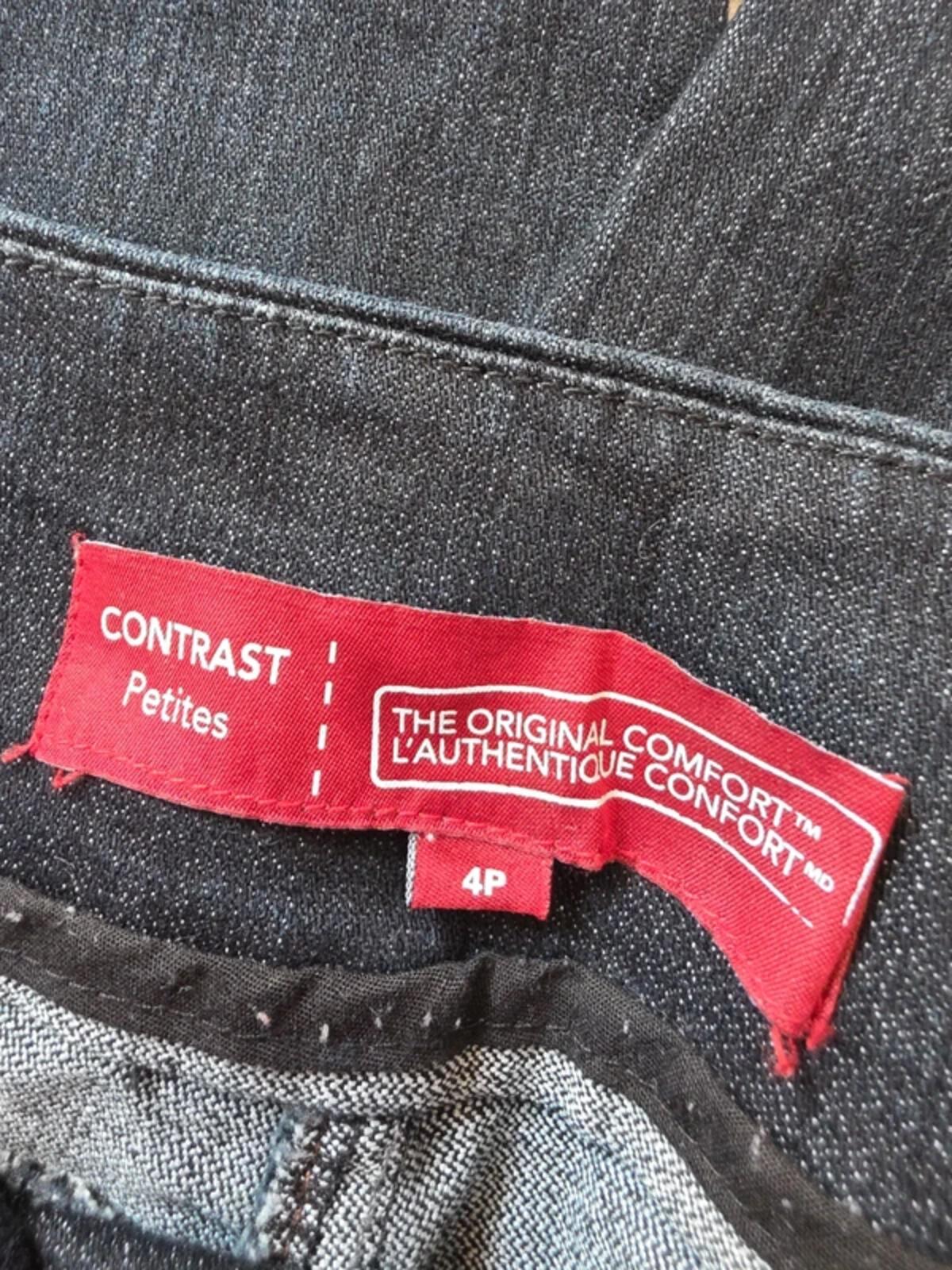 Contrast Mid Rise Relaxed Bootcut Jeans UK Size 8 Petite