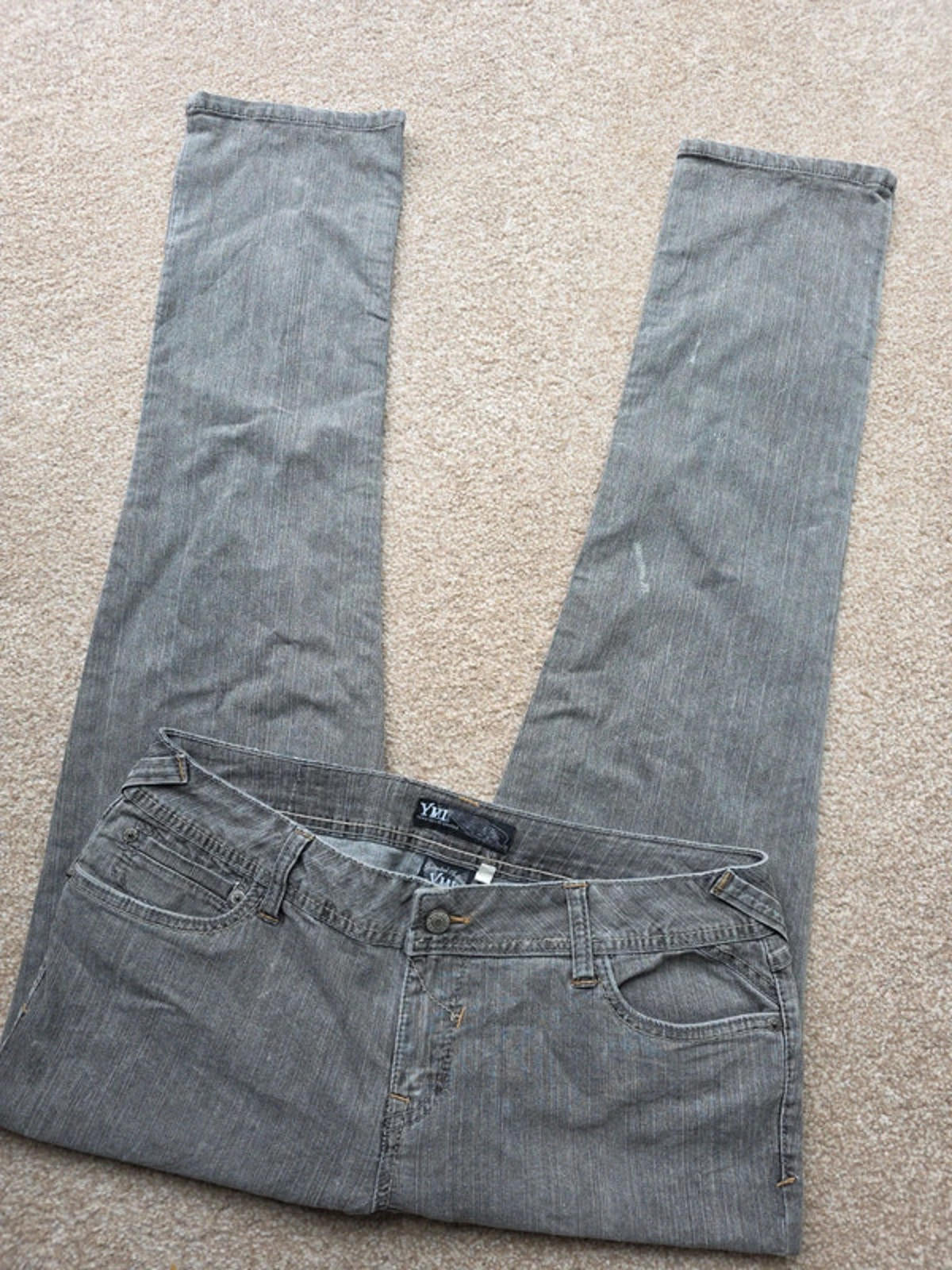 Vintage Y2K YMI Mid Rise Straight Leg Jeans UK Size 16