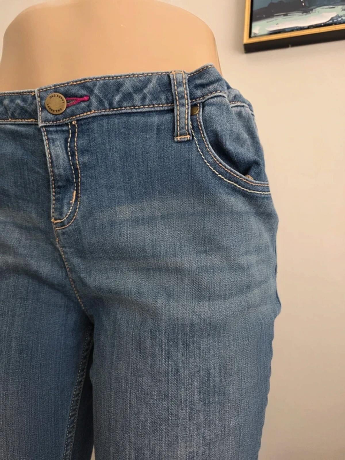 Vintage Y2K Mid Rise Bootcut Jeans UK Size 12/14