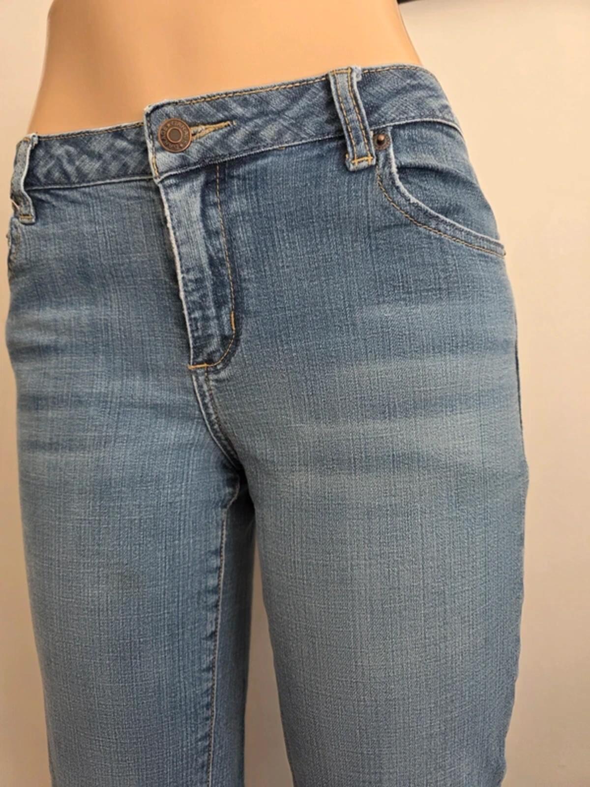 Garage Mid Rise Straight Vintage Y2K Jeans UK Size 12/14 Tall