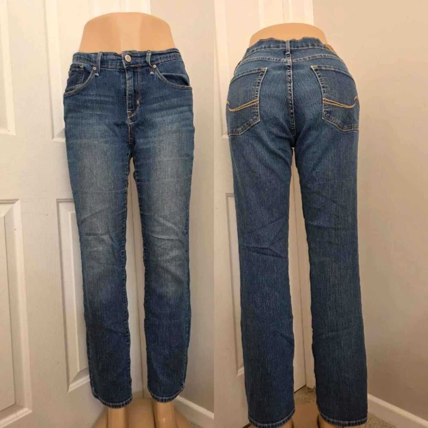 Vintage Y2K Levi’s Curvy Mid Rise Straight Jeans UK Size 10