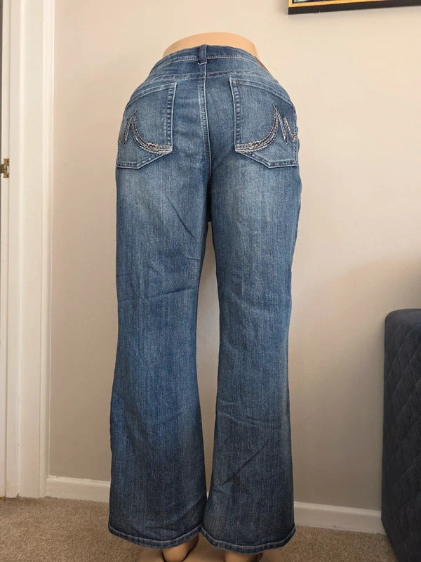 Maurices Mid Rise Wide Bootcut Vintage Y2K Jeans UK Size 20 Petite