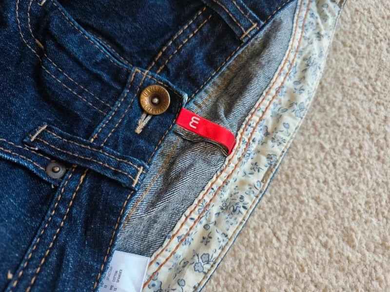 Vintage Y2K Ultra Low Rise Cropped Uniqlo Jeans UK Size 4/6