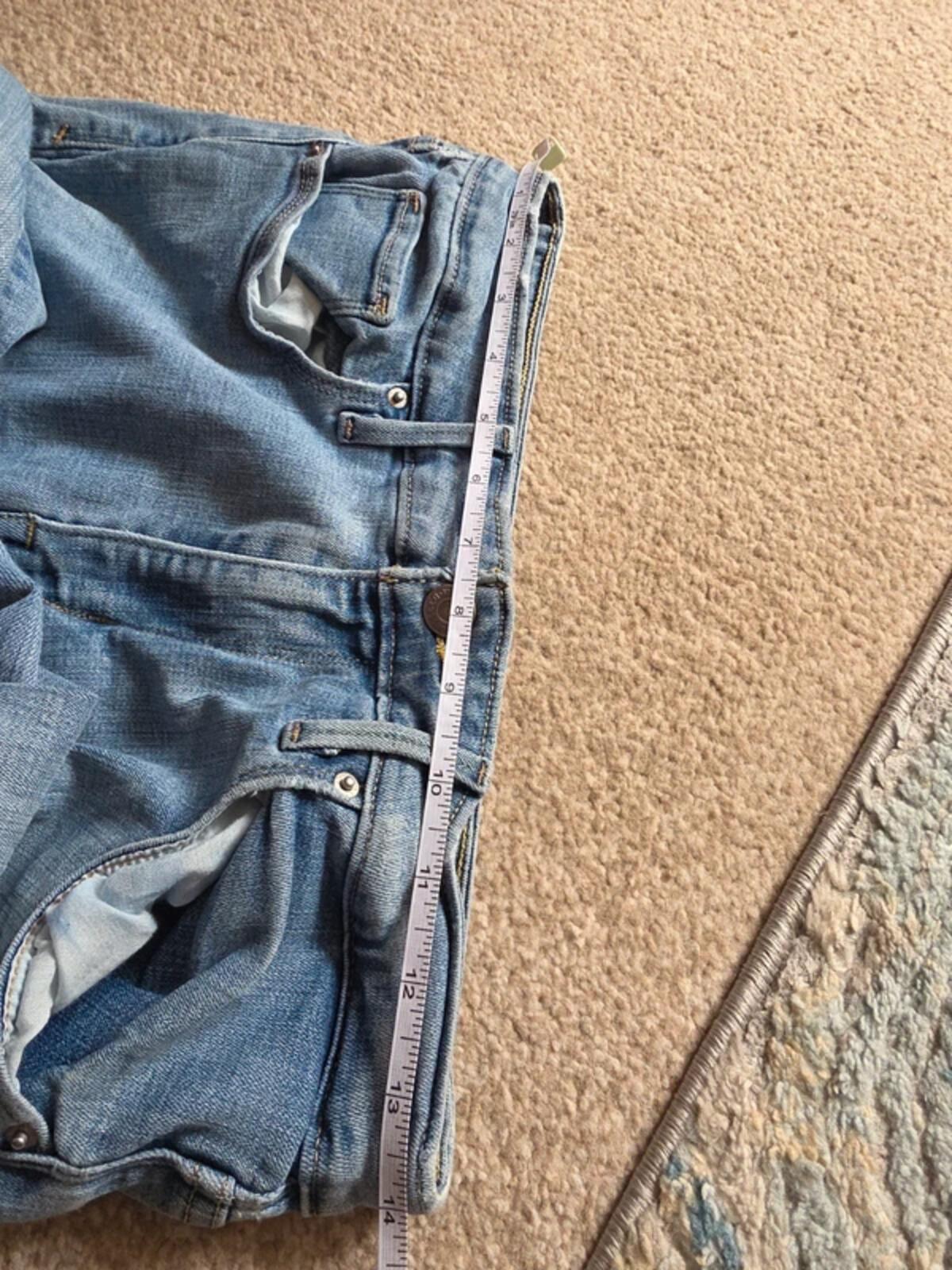 Levi's Mid Rise Skinny Vintage Y2K Jeans UK Size 8