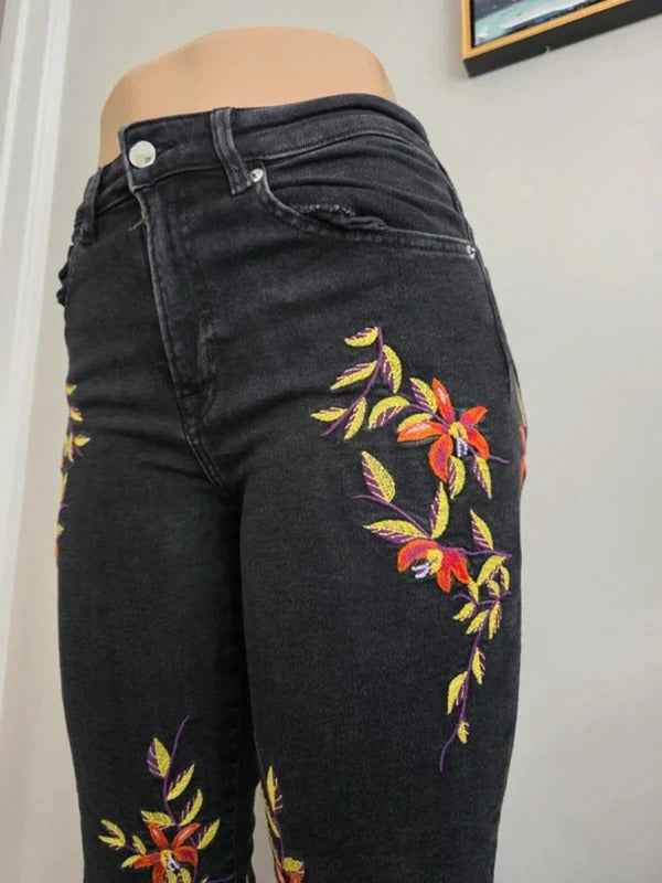 H&M Vintage Y2K High Rise Embroidered Jeans UK Size 6 Petite