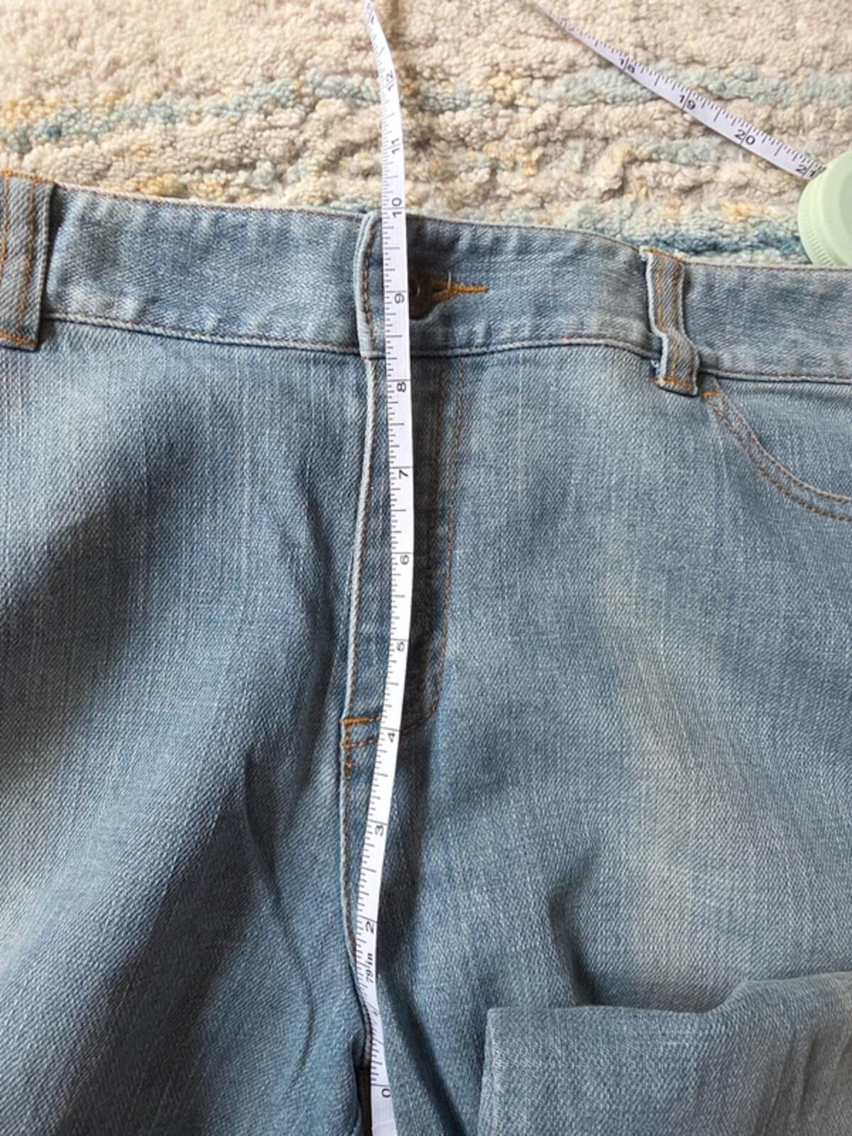 Context Petite Mid Rise Flared Jeans UK Size 16 Petite