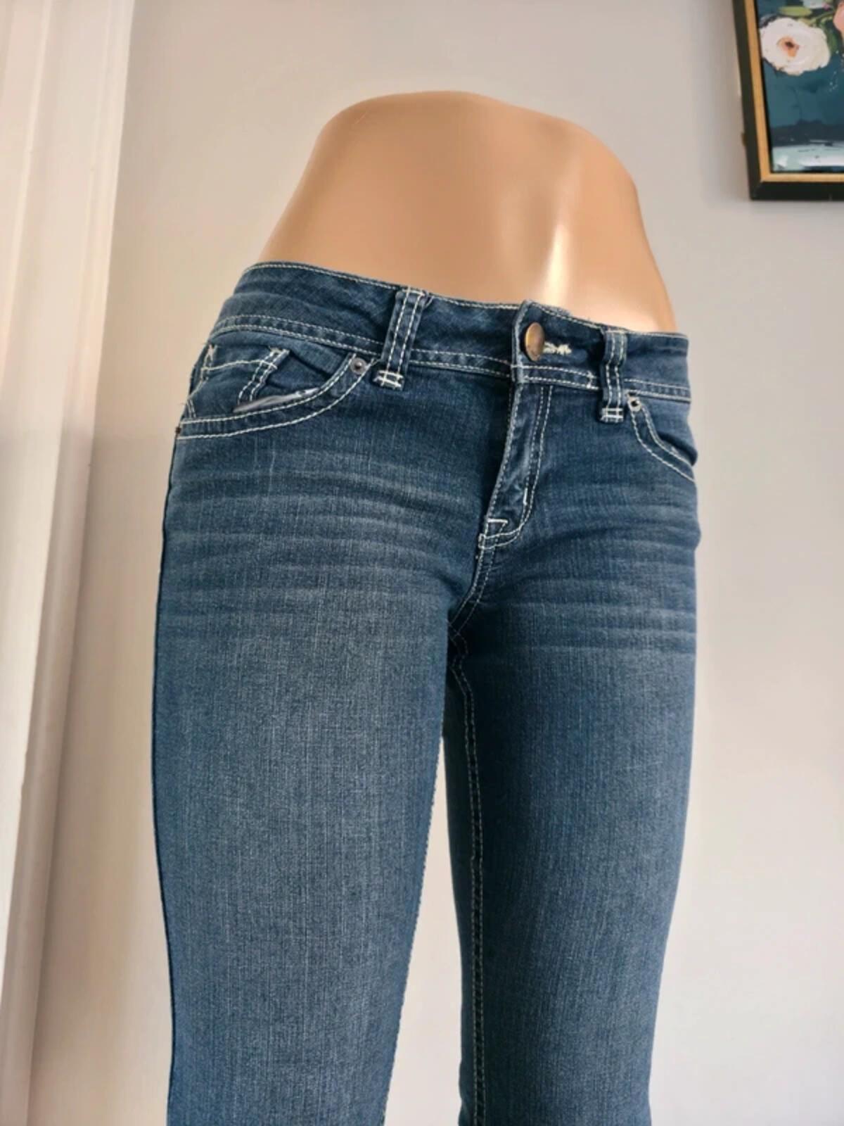 No Boundaries Low Rise Flared Vintage Y2K Jeans UK Size 8