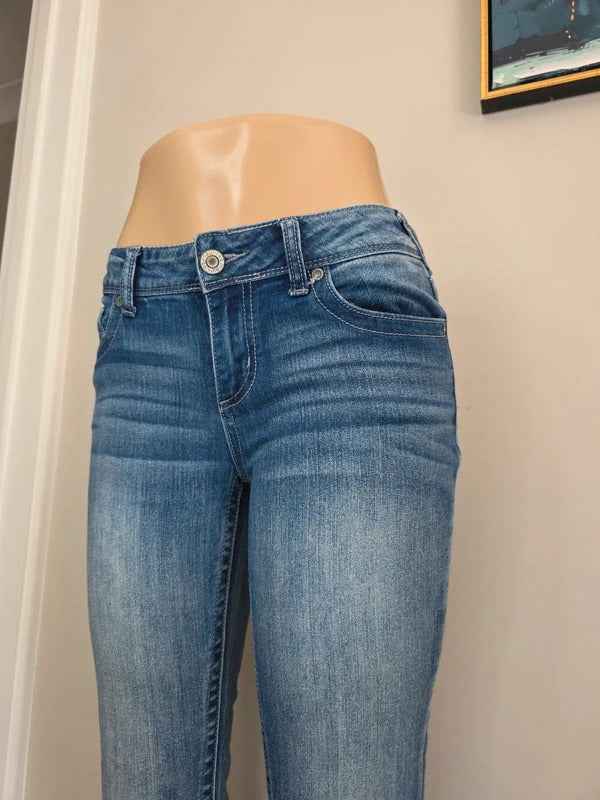 Maurices Low Rise Baby Bootcut Vintage Y2K Jeans UK Size 8