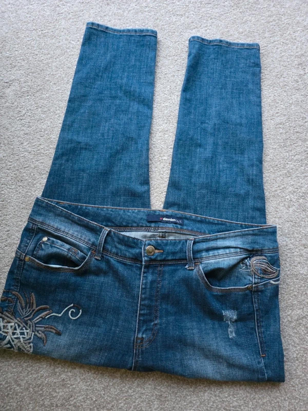Vintage Y2K Denim 24/7 High Rise Skinny Embroidered Jeans UK Size 20 Petite