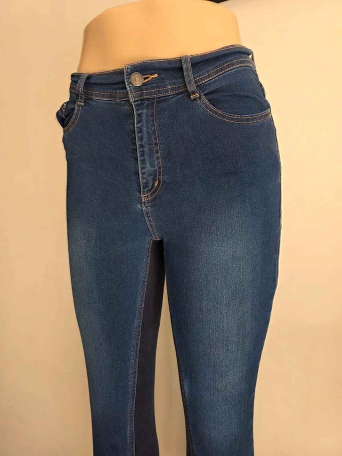 Pixie Hearts Mid Rise Capri Jeans UK Size 6