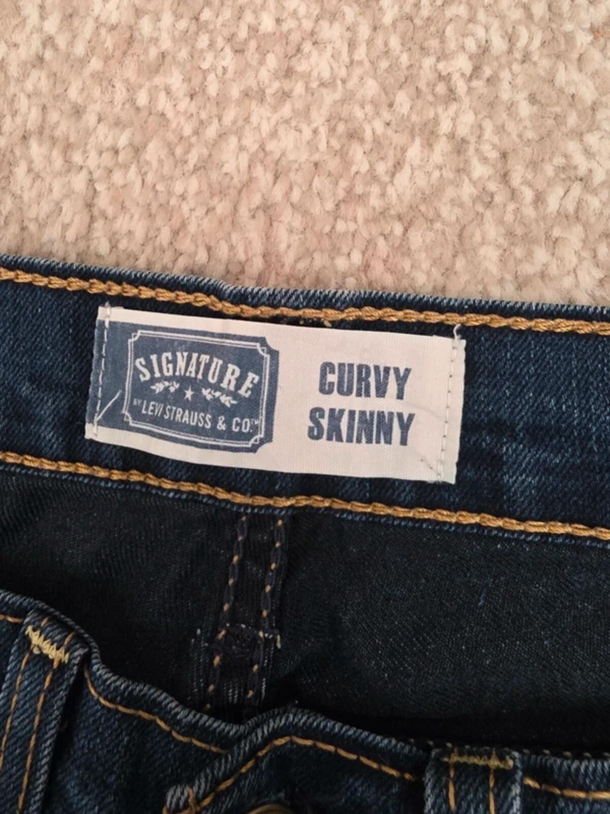 Levi’s Skinny Curvy Vintage Y2K Jeans UK Size 8/10 Petite