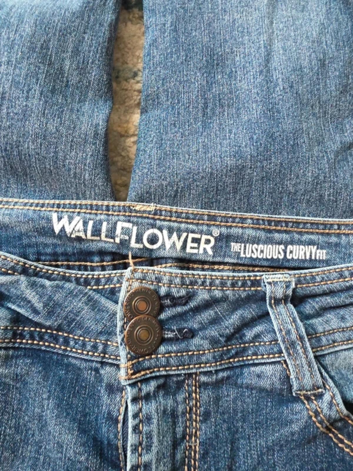 Wallflower Mid Rise Bootcut Vintage Y2K Jeans UK Size 12 Tall