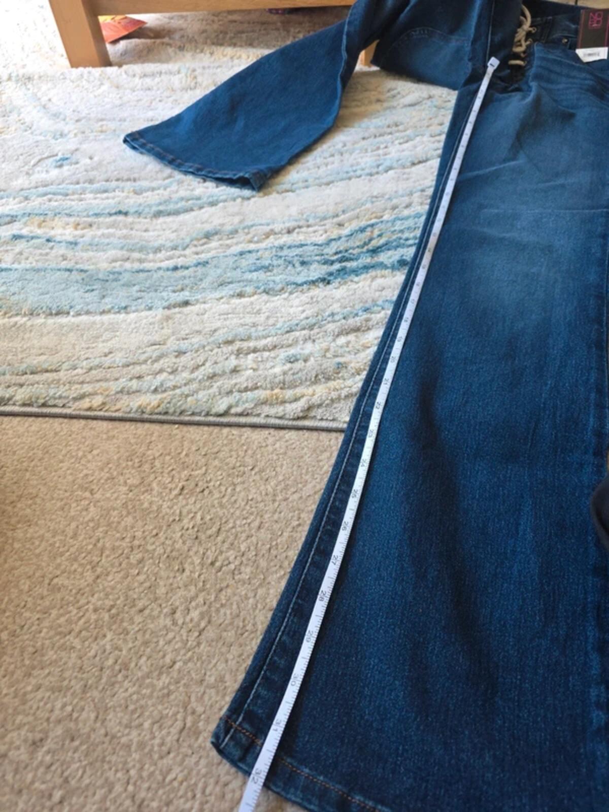 No Boundaries Mid Rise Bootcut Jeans UK Size 10 BNWT