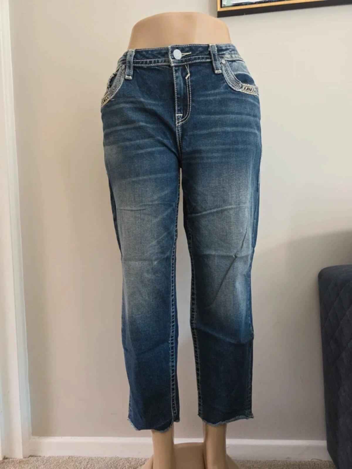 Vigoss Mid Rise Capri Skinny Jeans UK Size 18