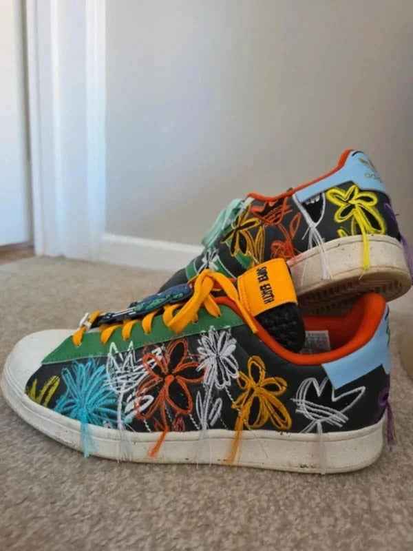Adidas Super Earth Trainers UK 9 Rare Colourful Embroidered