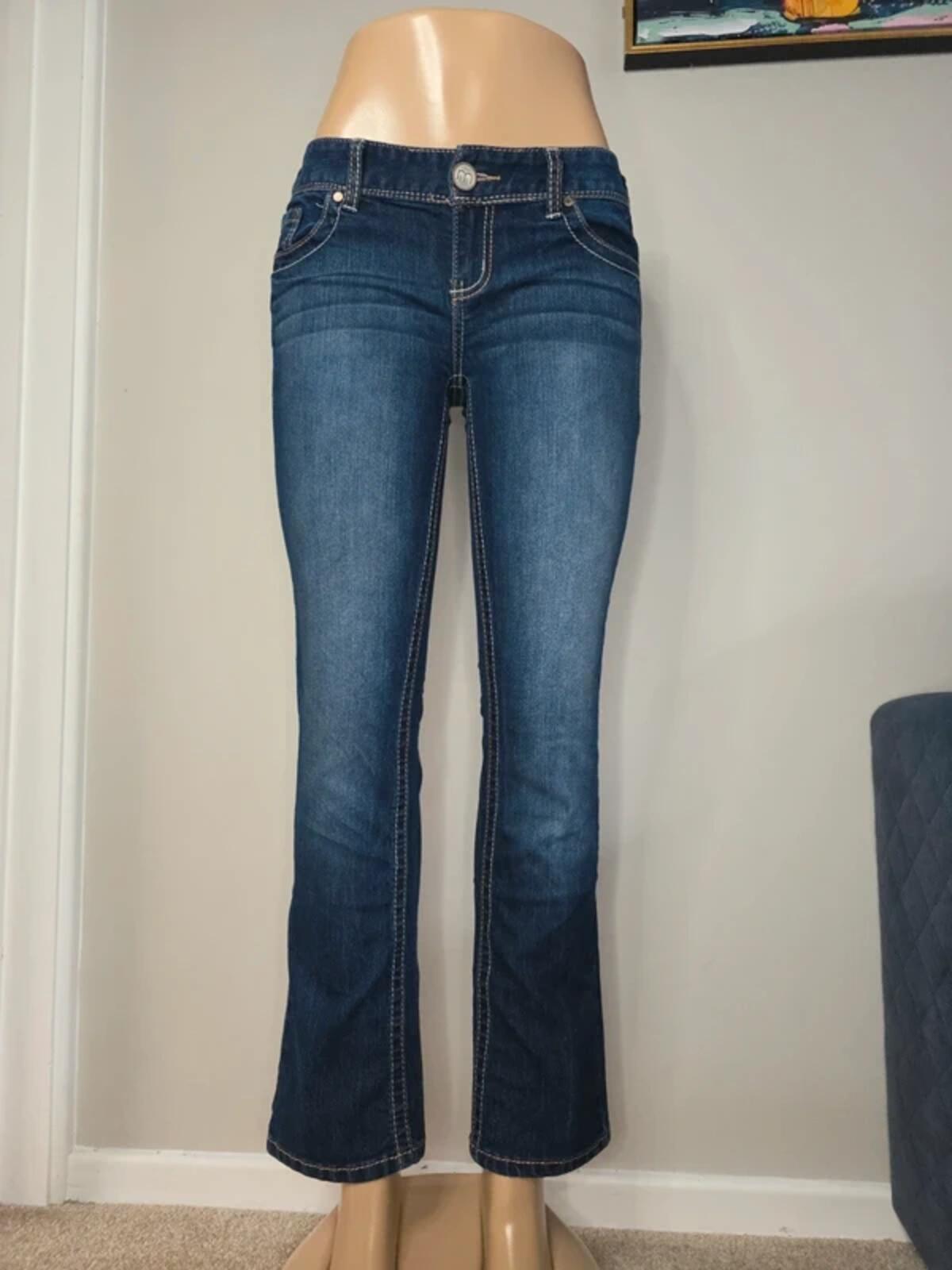 Maurices Low Rise Bootcut Jeans UK Size 8 Petite