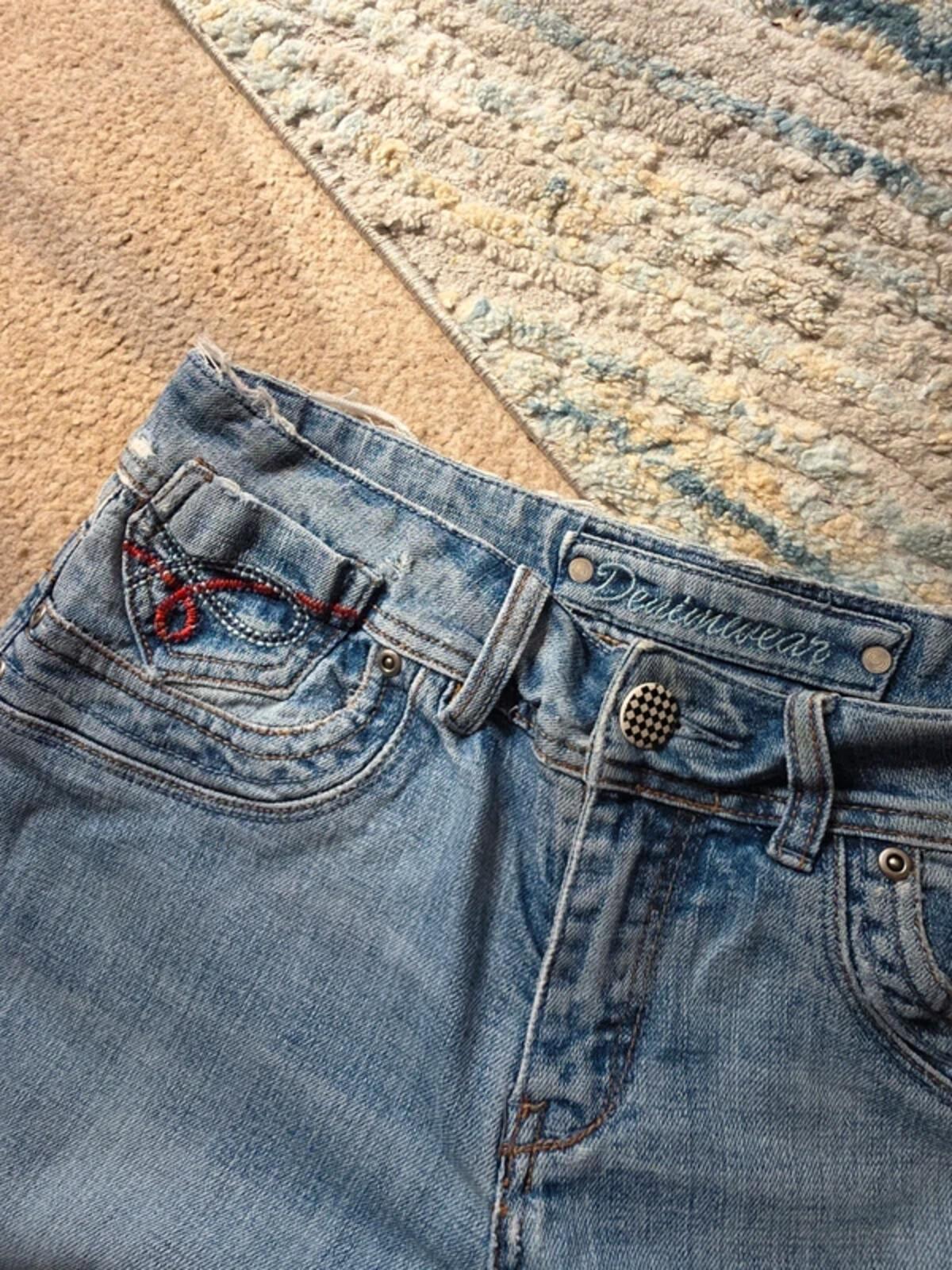 X-Mail Mid Rise Wide Leg Bootcut Vintage Y2K Jeans UK Size 10/12 Petite