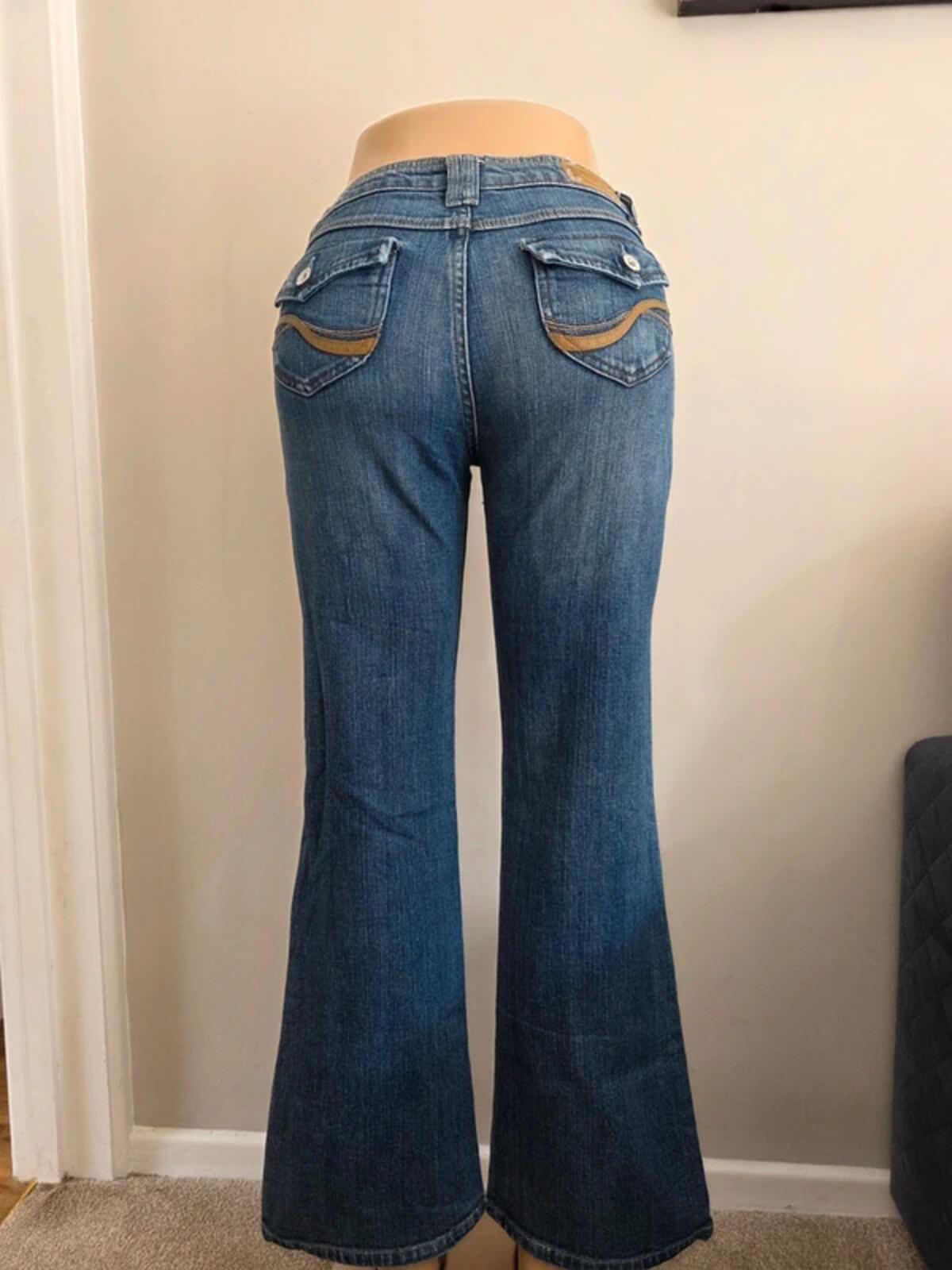 Arizona Mid Rise Flared Jeans UK Size 8 Petite