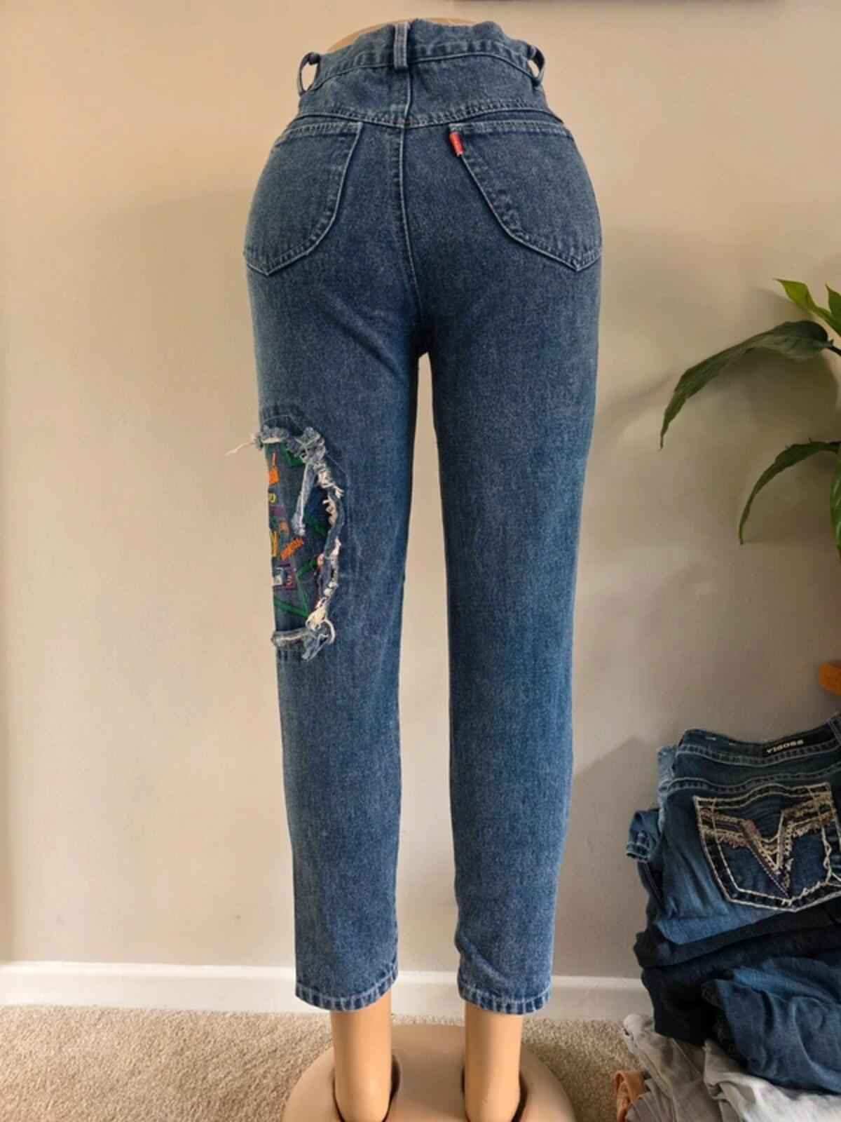 Kong Loon High Rise Mum Jeans UK Size 6 Ankle Length
