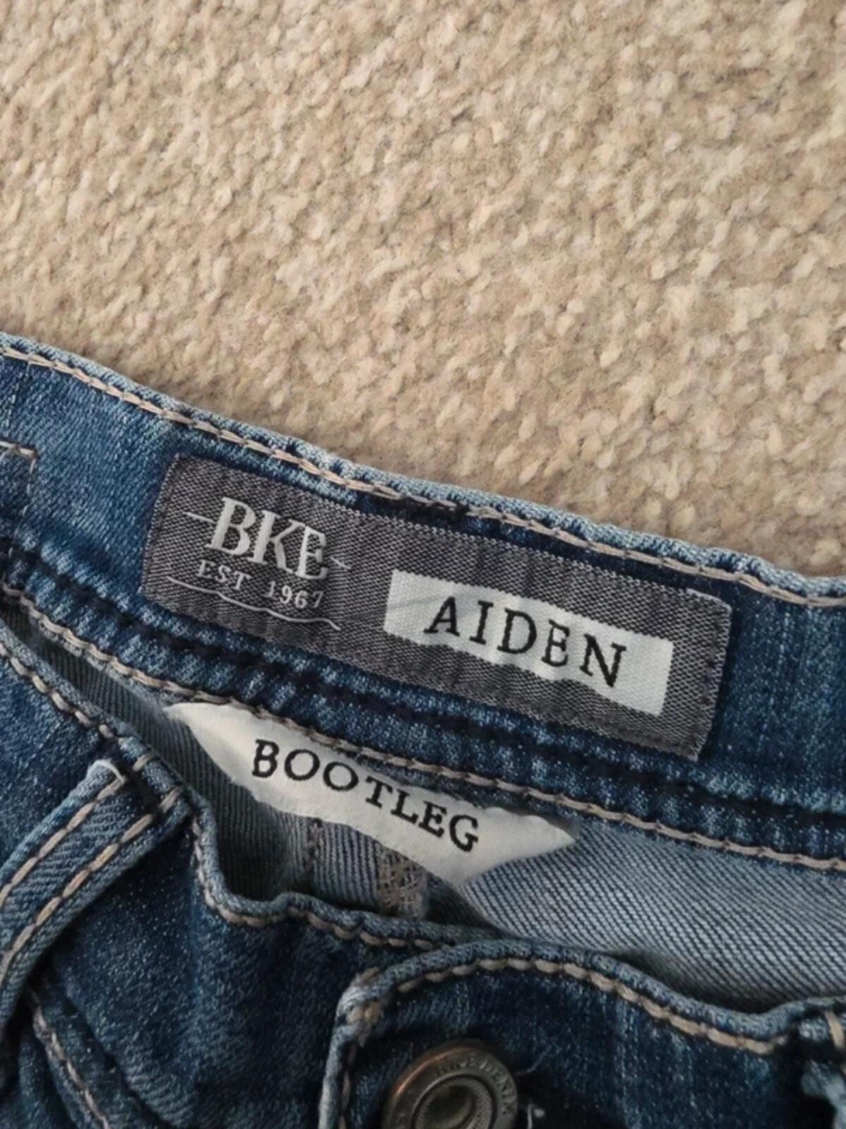 BKE Mid Rise Bootcut Vintage Y2K Jeans UK Size 10 Petite