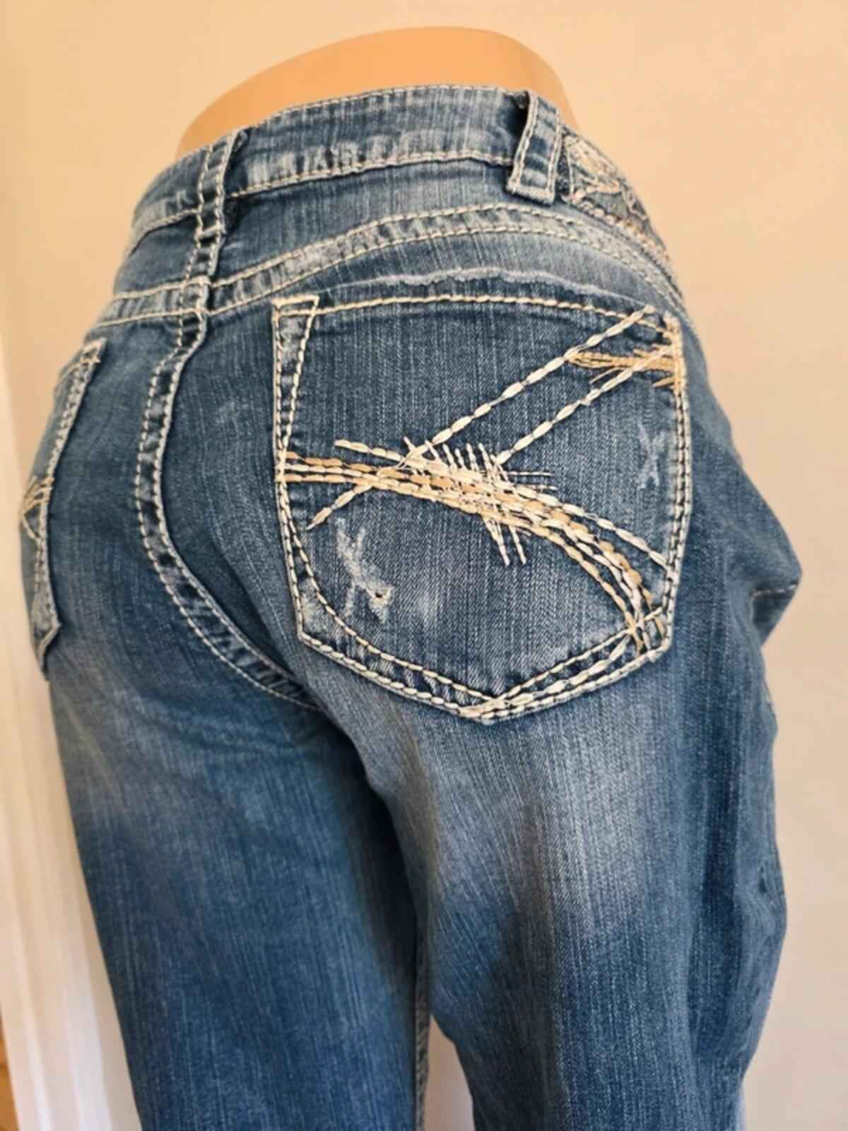 Silver Tuesday Mid Rise Bootcut Jeans UK Size 20