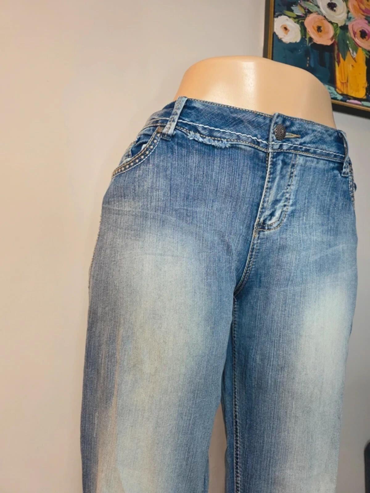 Maurices Mid Rise Capri Jeans UK Size 16/18 Vintage Y2K Plus Size