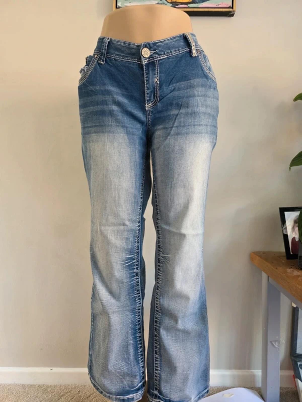 Amethyst Jeans Mid Rise Bootcut UK Size 22