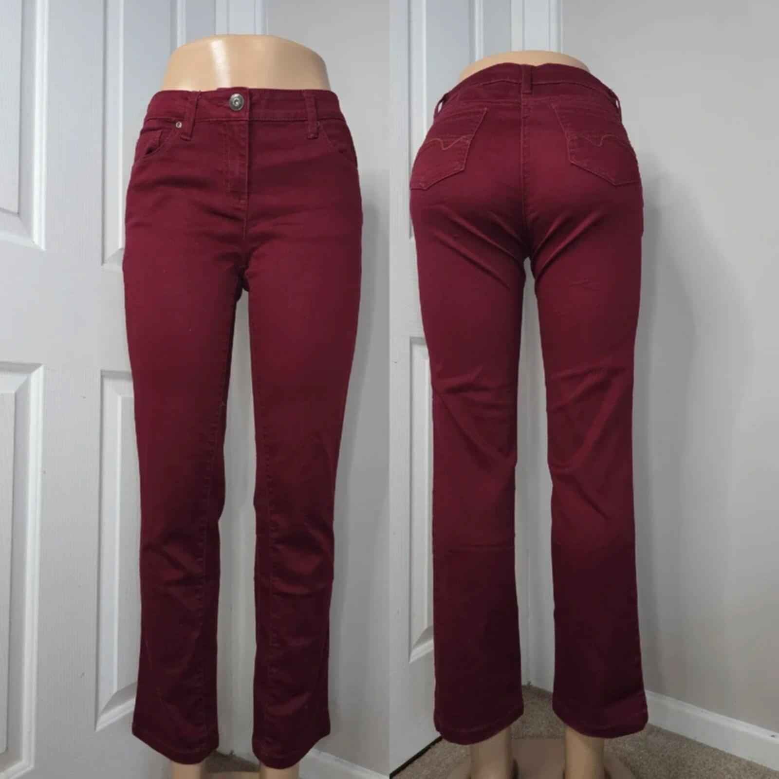 Cleo Mid Rise Straight Leg Jeans UK Size 8/10 Petite
