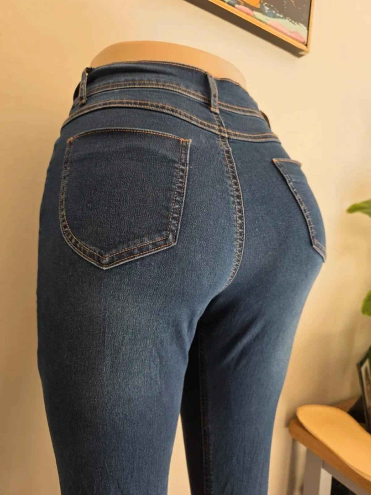 Pixie Hearts Mid Rise Capri Jeans UK Size 6