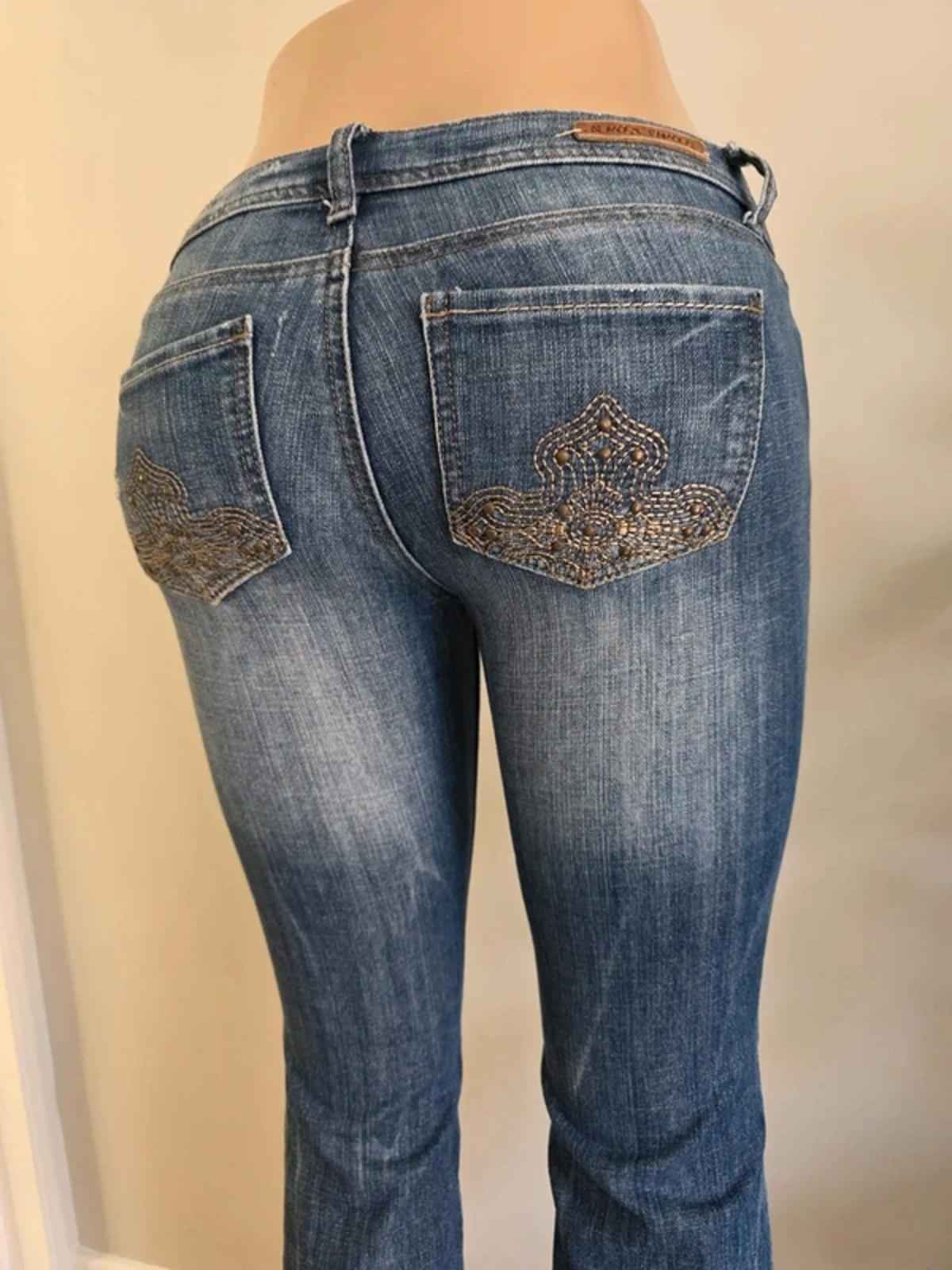 Y2k Almost Famous bootcut jeans size 8