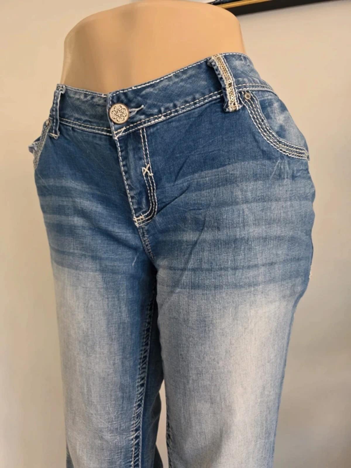 Amethyst Jeans Mid Rise Bootcut UK Size 22