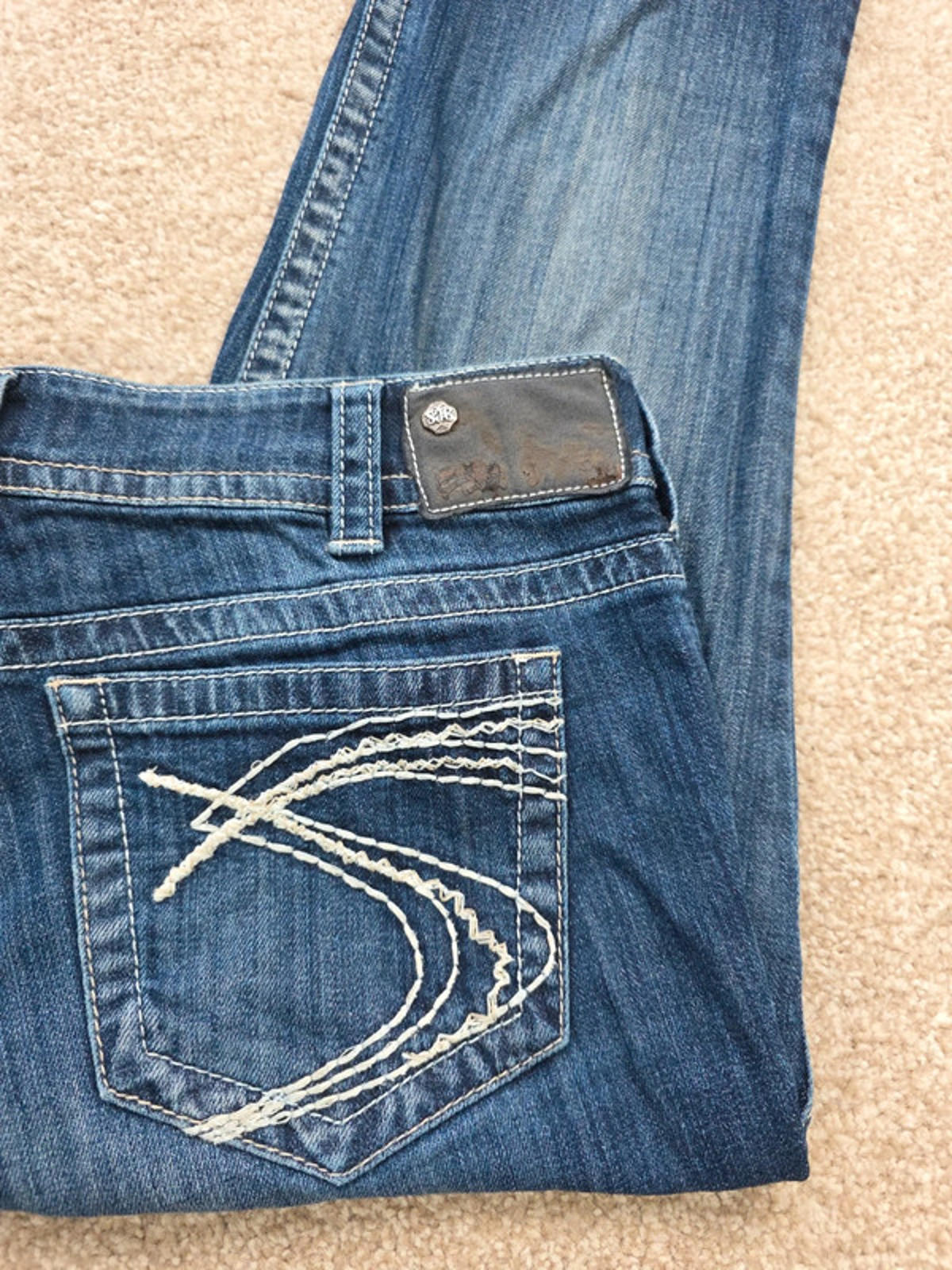 Vintage Y2K Suki Mid Rise Flare Jeans UK Size 12