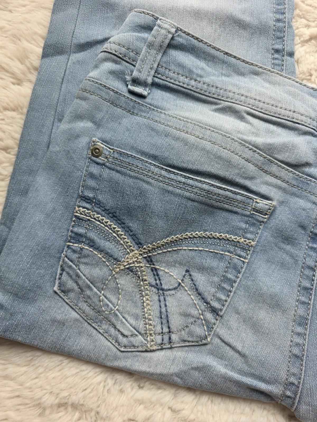 Vintage Y2K Light Wash Mid Rise Bootcut Jeans Soft Blue Denim UK 12