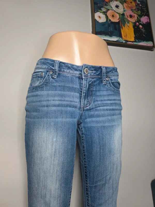 Maurices Low Rise Bootcut Vintage Y2K Jeans UK Size 8 Petite