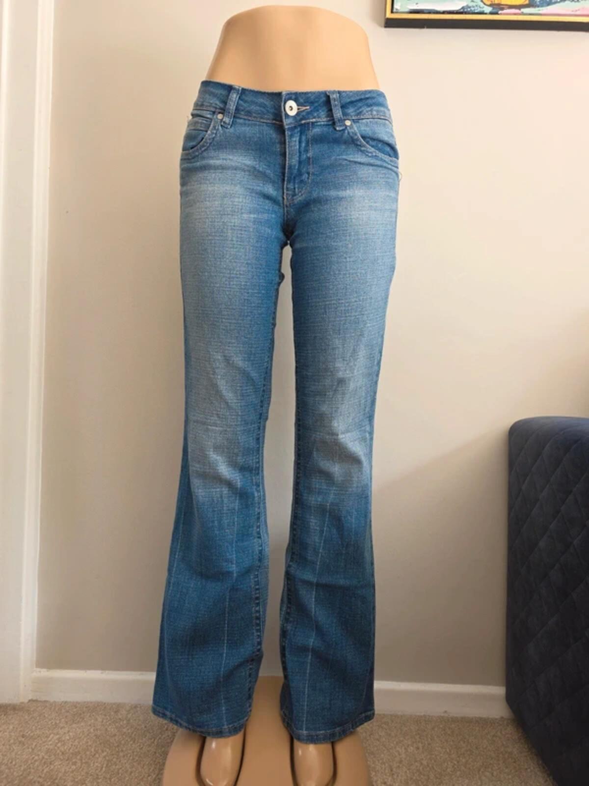L.e.i Low Rise Relaxed Bootcut Vintage Y2K Jeans UK Size 8/10 Tall