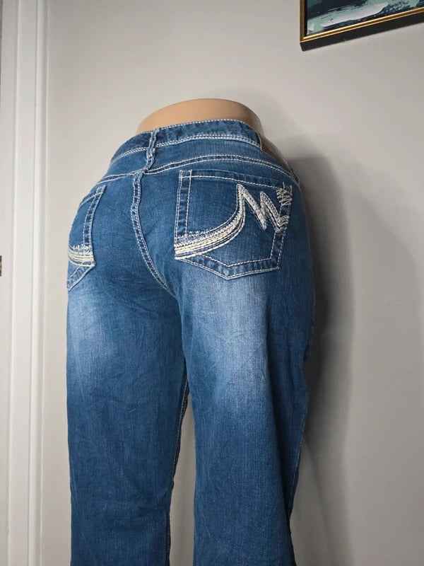 Maurices Mid Rise Bootcut Vintage Y2K Jeans UK Size 18 Tall