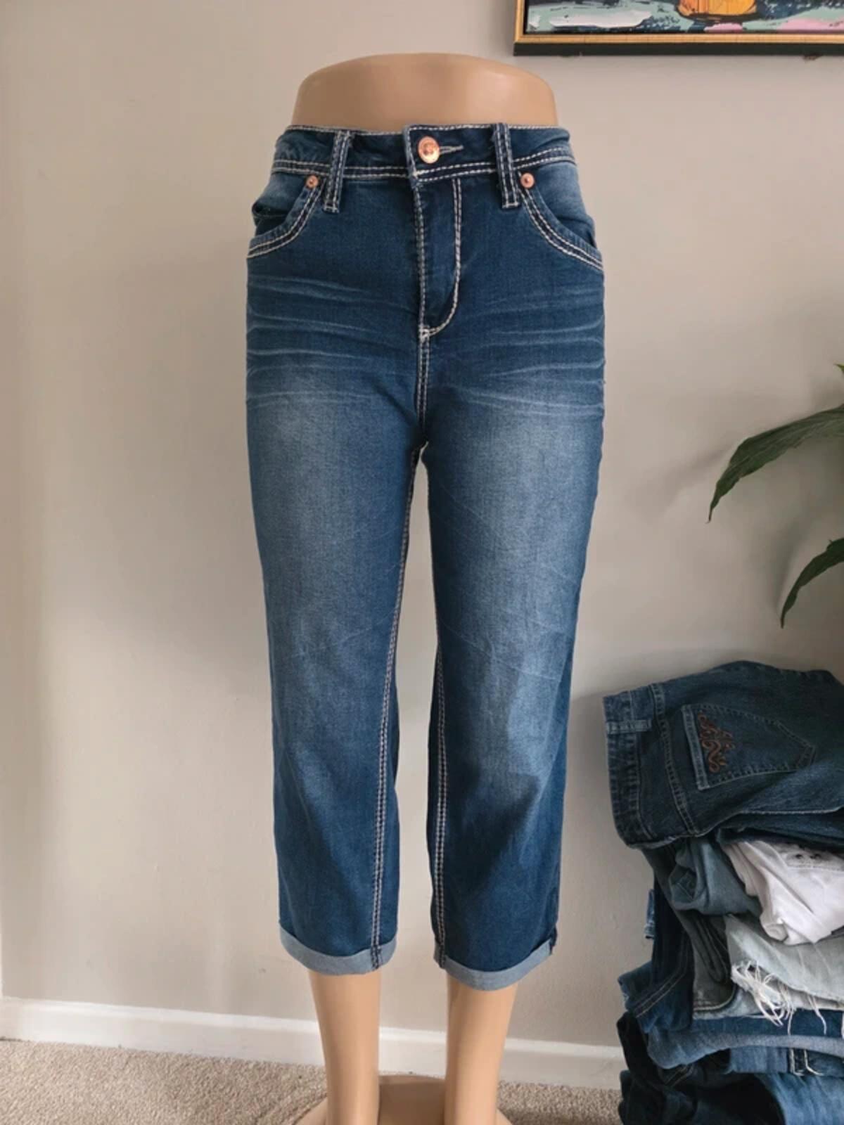 Vintage Y2K Royalty Mid Rise Cropped Jeans UK Size 12/14