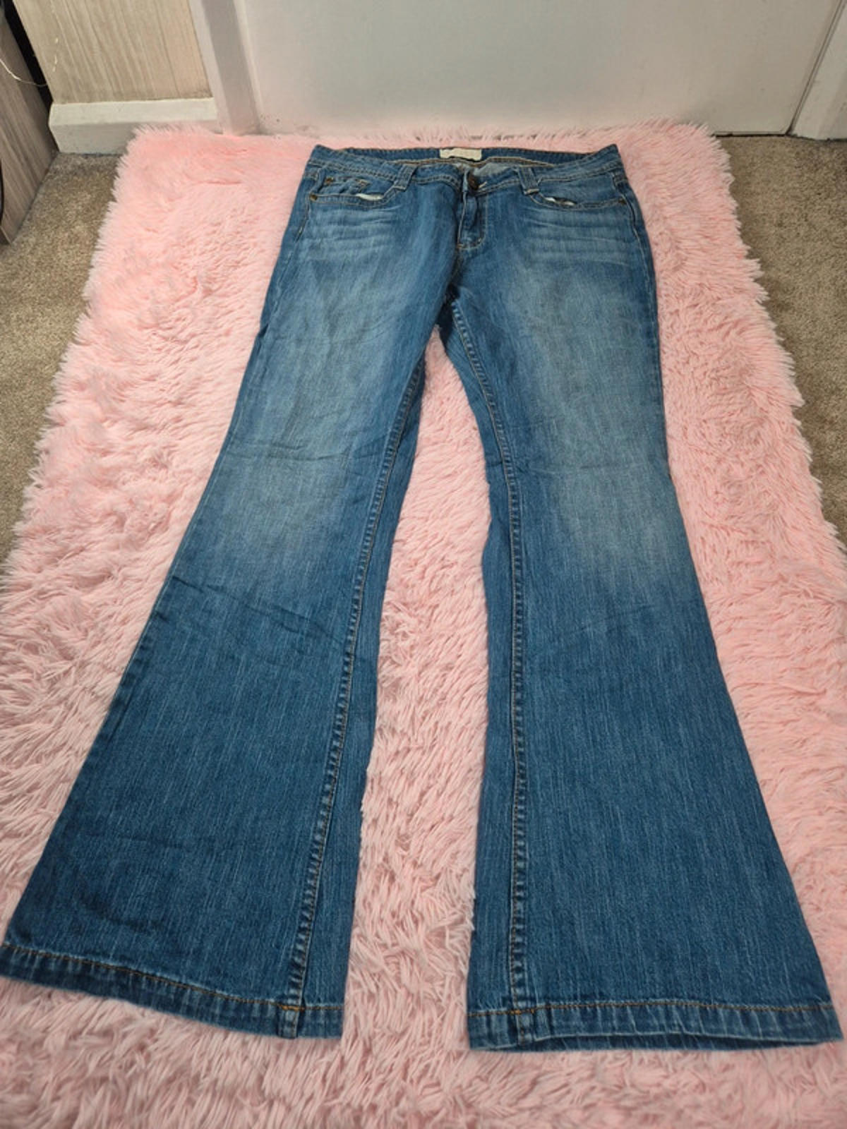Vintage Y2K NoBo Mid Rise Flared Jeans UK size 14