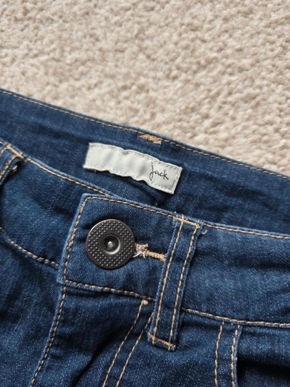 Jack Mid Rise Capri Jeans UK Size 8