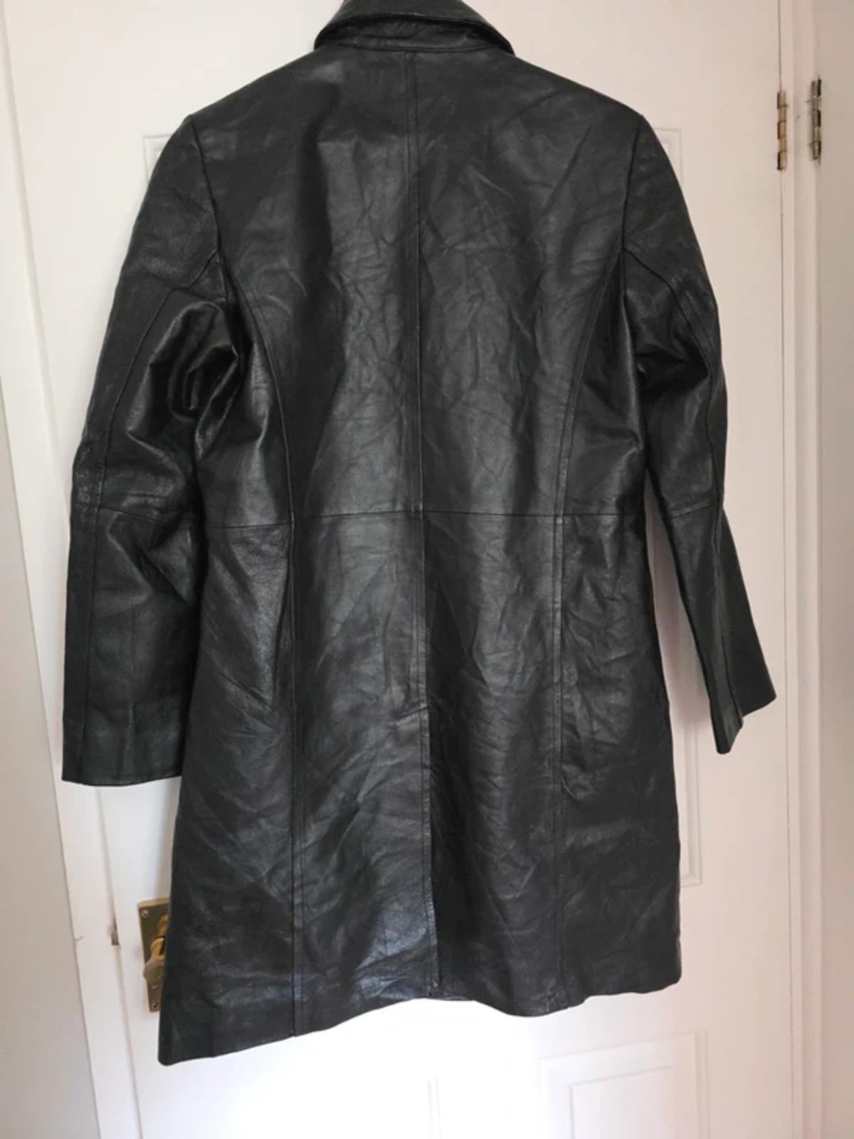 Vintage Y2K Fairweather Genuine Leather Long Coat Women’s Size M (Oversized Fit)