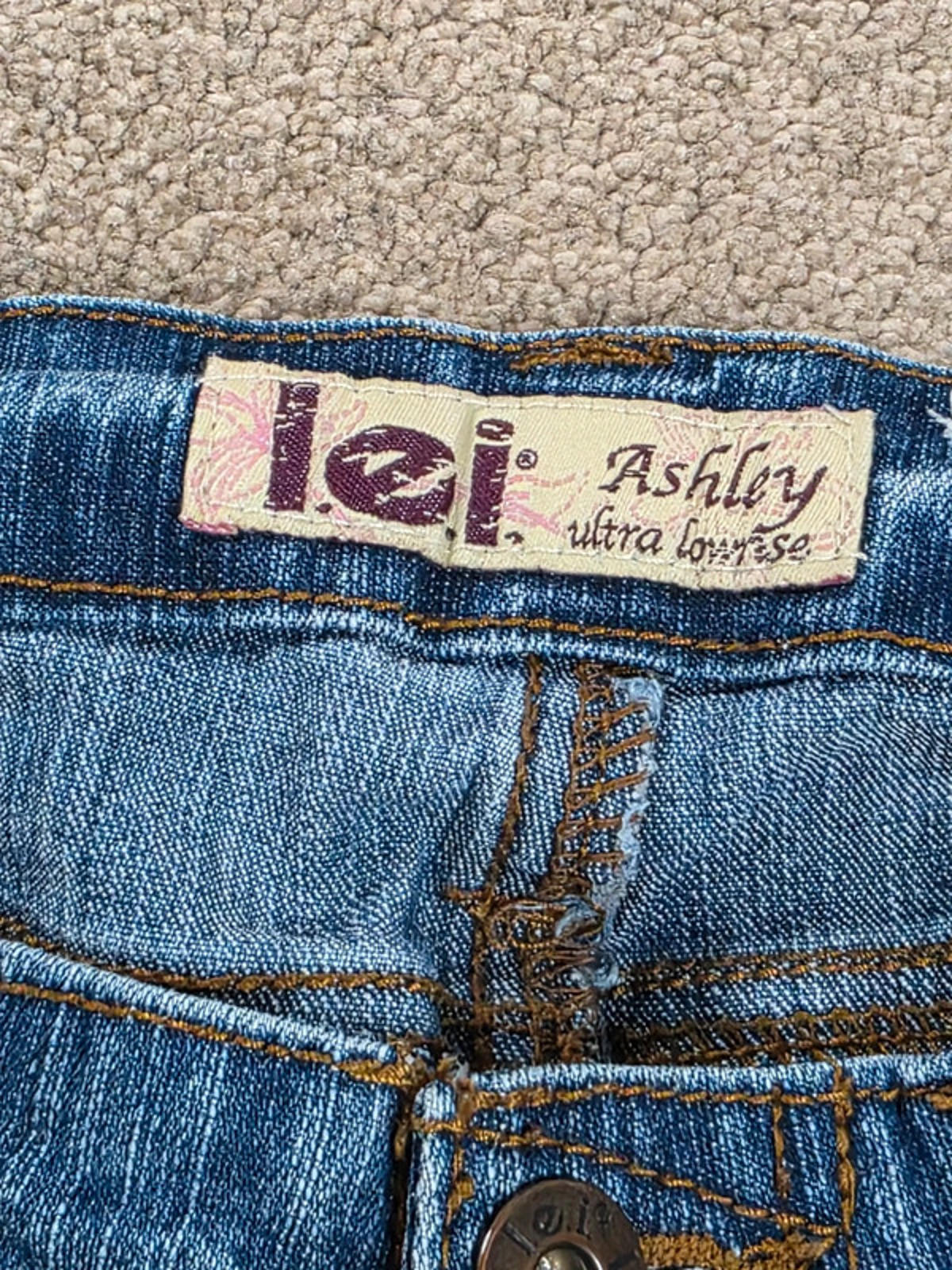 Vintage Y2K L.E.I. Ultra Low Rise Flare Jeans UK Size 8