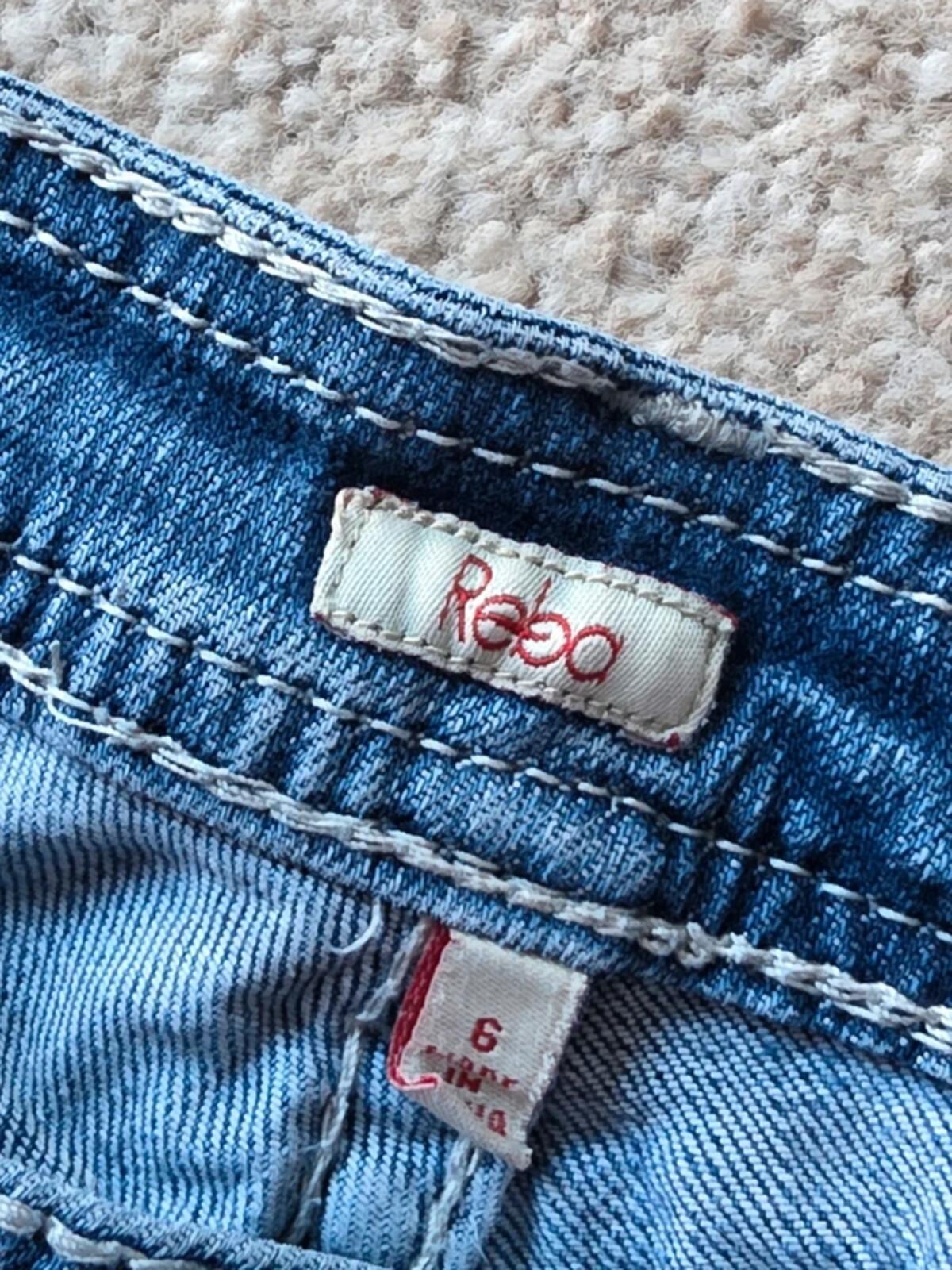 Vintage Y2K Reba Mid Rise Straight Leg Jeans UK Size 10