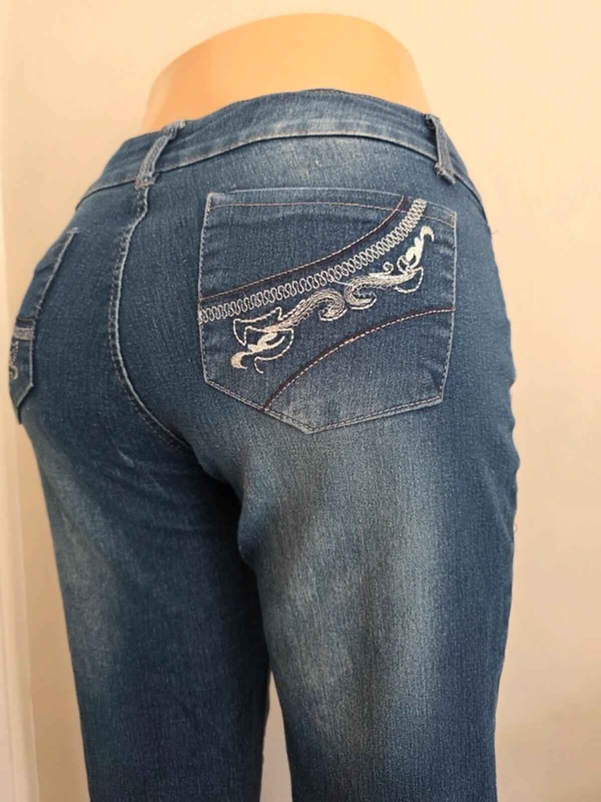 Anita Mid Rise Bootcut Jeans UK Size 14 Petite